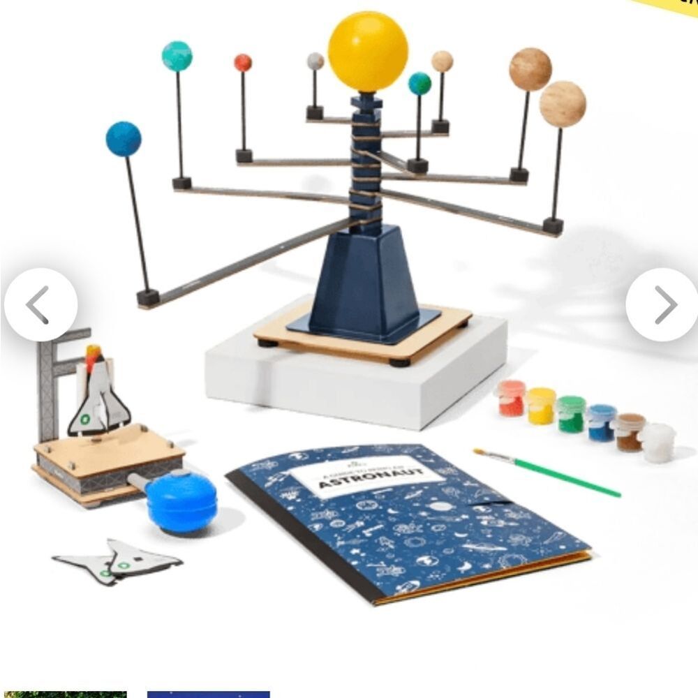 New KiwiCo Build & Learn Astronaut Starter Kit